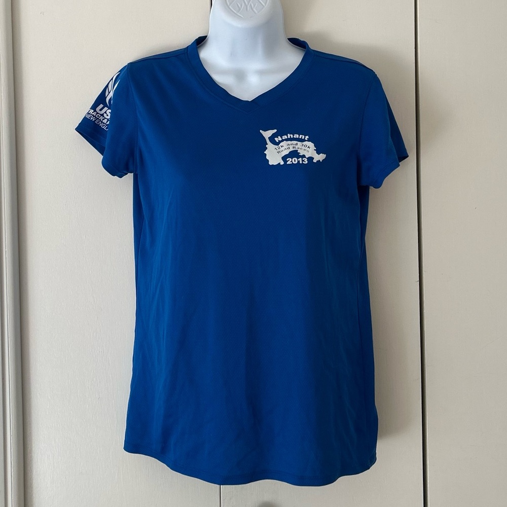 New Balance usatfne short sleeve V-neck running T-shirt S